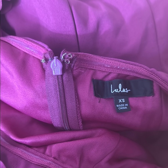 NWOT Beyond Elegant Magenta 3D Floral One-Shoulder Maxi Dress - Picture 3 of 3